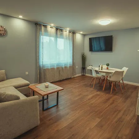 Apartmani Infinity Osijek Exterior photo
