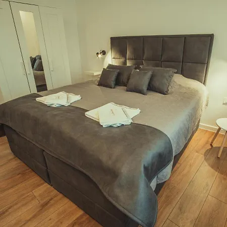 Apartmani Infinity Osijek Exterior photo