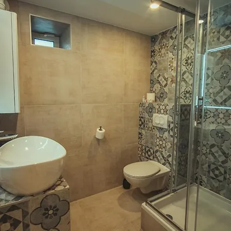 Apartmani Infinity Osijek Exterior photo