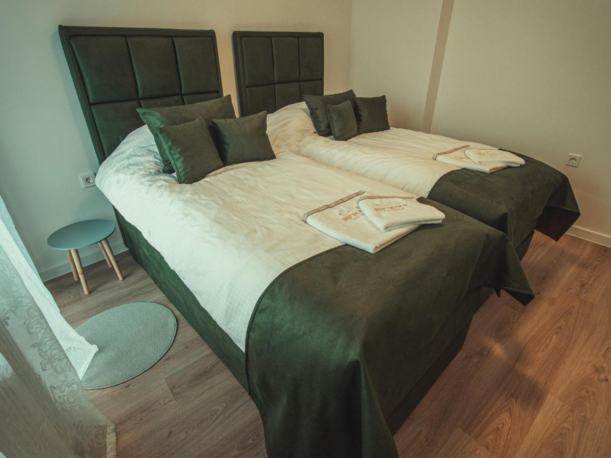 Infinity Apartment *
