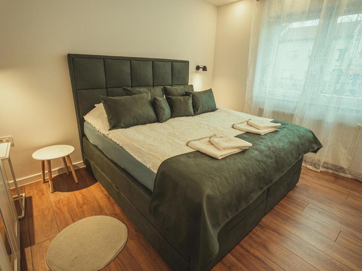 Infinity Apartment *