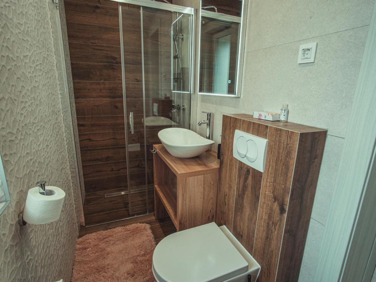 Infinity Apartment *