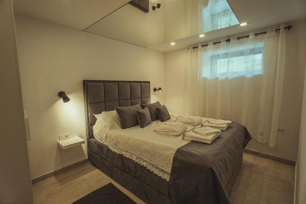Apartment Infinity *