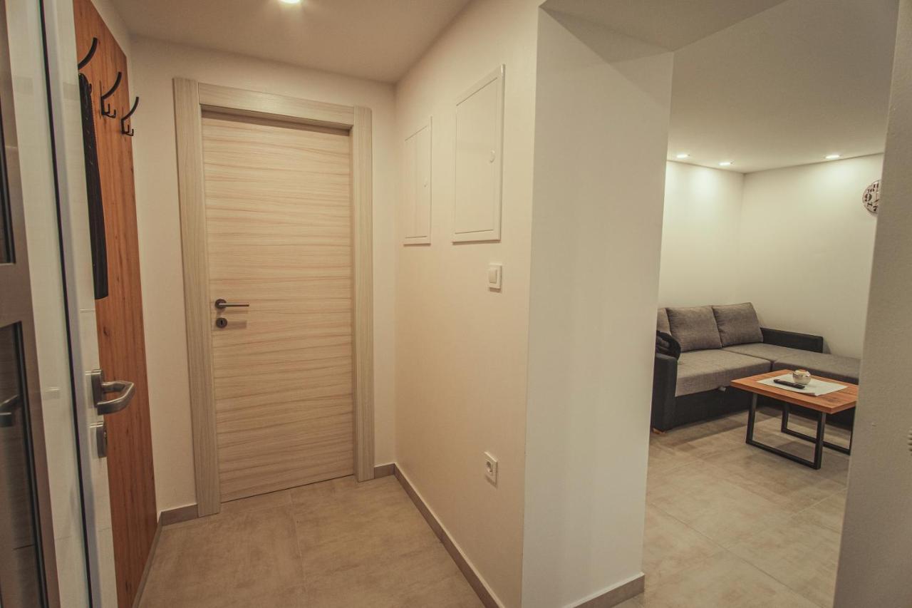Apartment Infinity